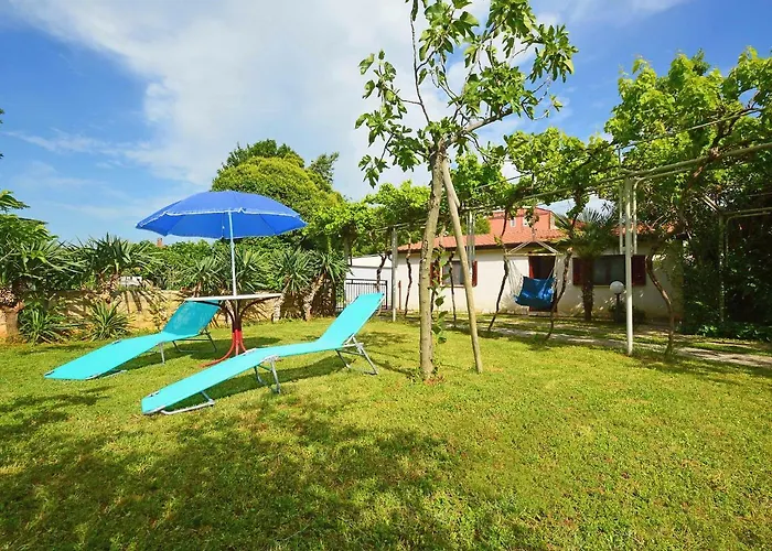 Holiday Home Aron By Interhome